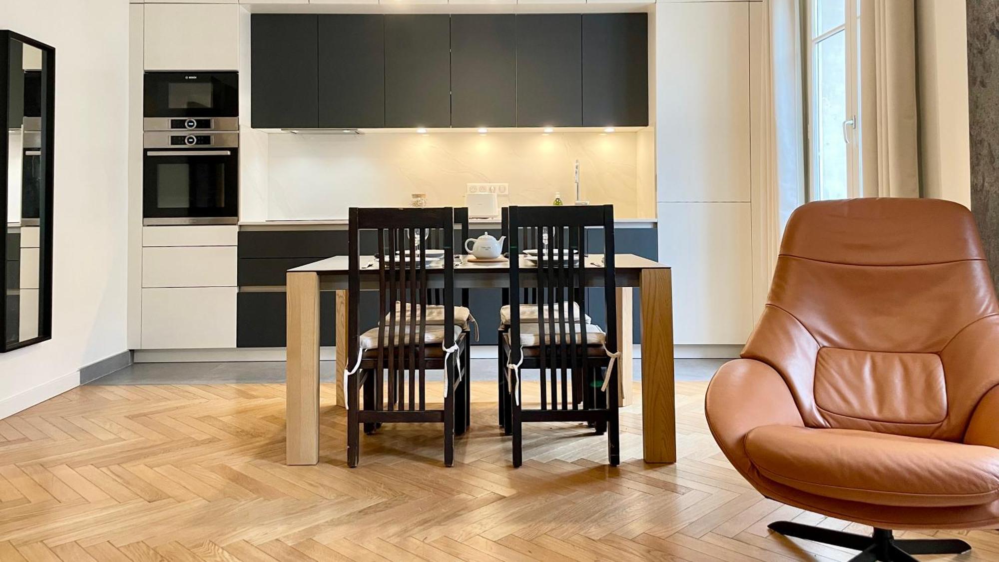 Appartement 107 - Tour Eiffel Luxe 15eme